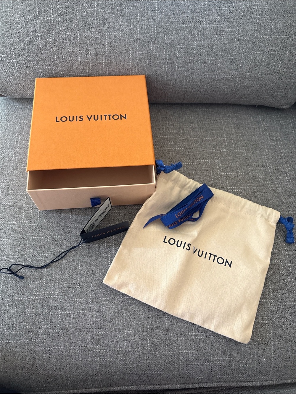Louis Vuitton Belt Box Set - Picture 2 of 3